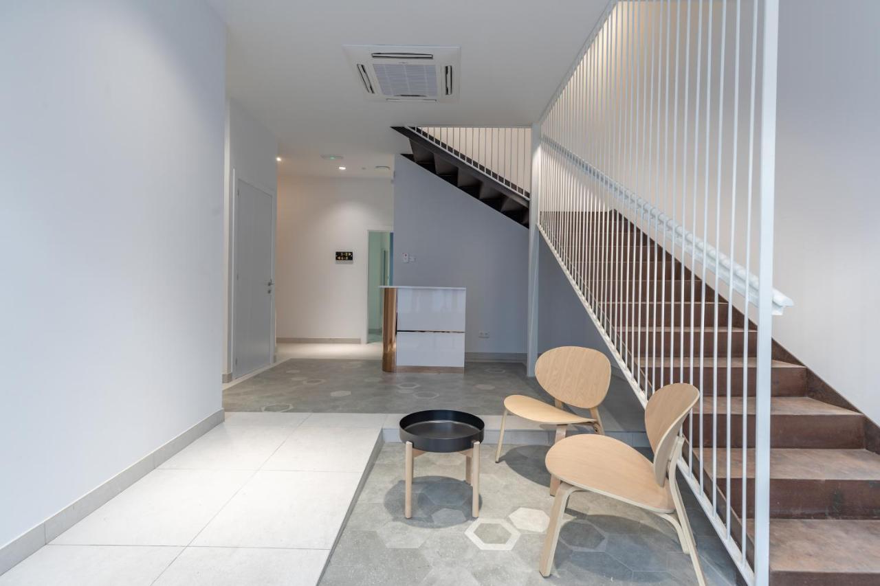 Room Close To City Centre Valencia Bagian luar foto